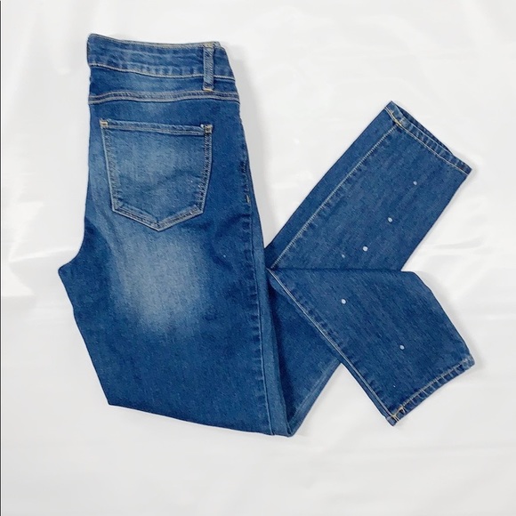 Hannah | Distressed Jeans Size: 6 - Picture 5 of 6